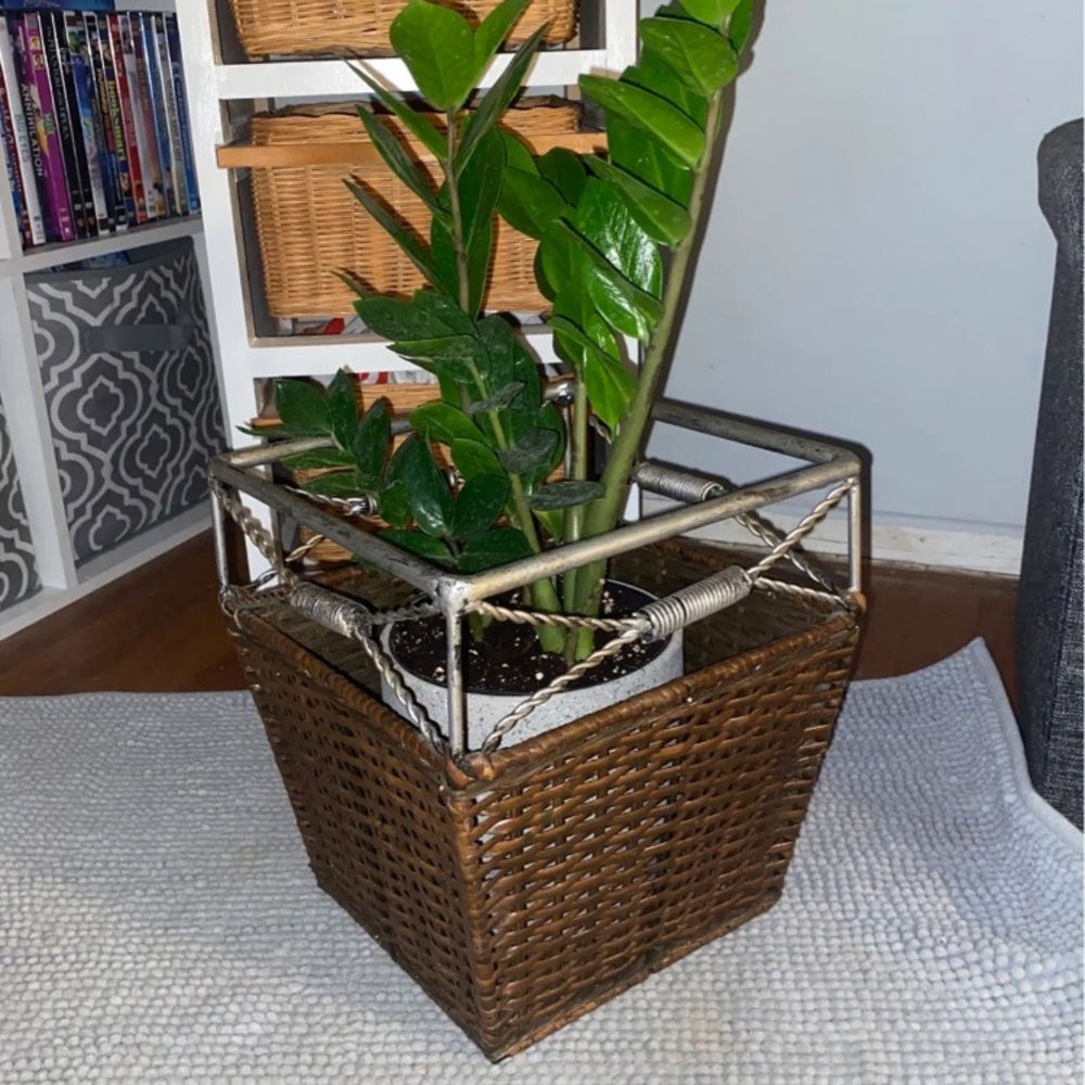 Boho vintage rattan wicker basket metal